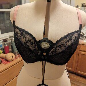 Freya Offbeat Underwire Side Support Bra in Black